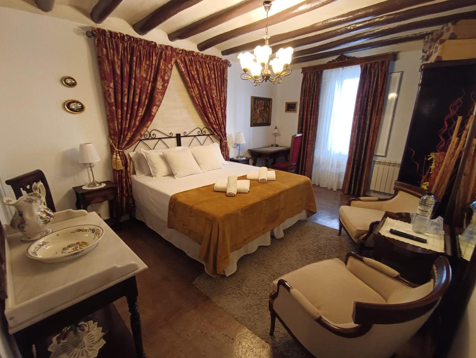 Casa Rural La Casona Urrea de Gaen Esterno foto